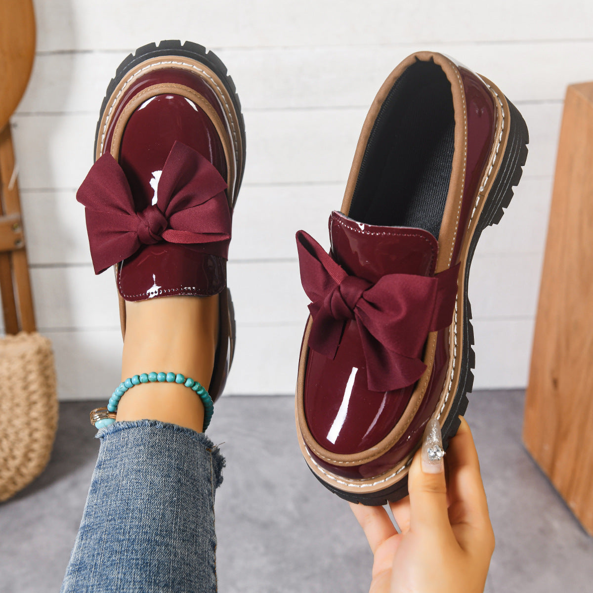 Retro Bowknot Thick-Soled Women's Shoes for Casual Wear