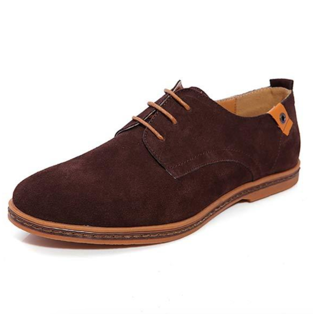 Men's Lace-Up Oxford Shoes with Stitching Detail for Formal and Casual Use