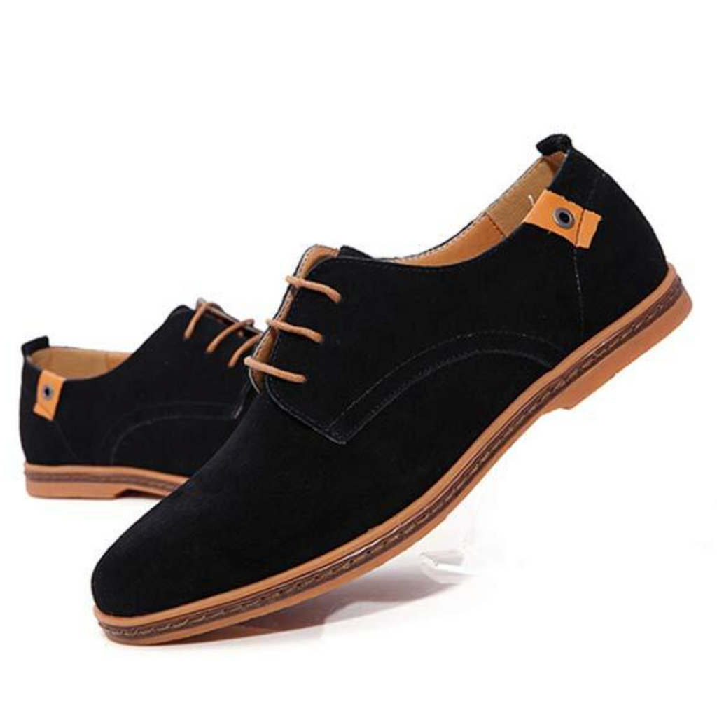 Men's Lace-Up Oxford Shoes with Stitching Detail for Formal and Casual Use