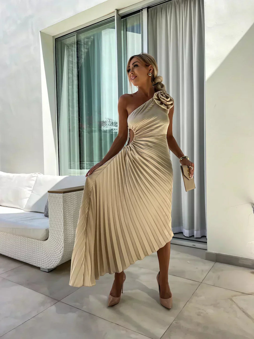 Women's Pleated Shoulder Dress - Elegant Casual or Formal Wear with Pleated Design