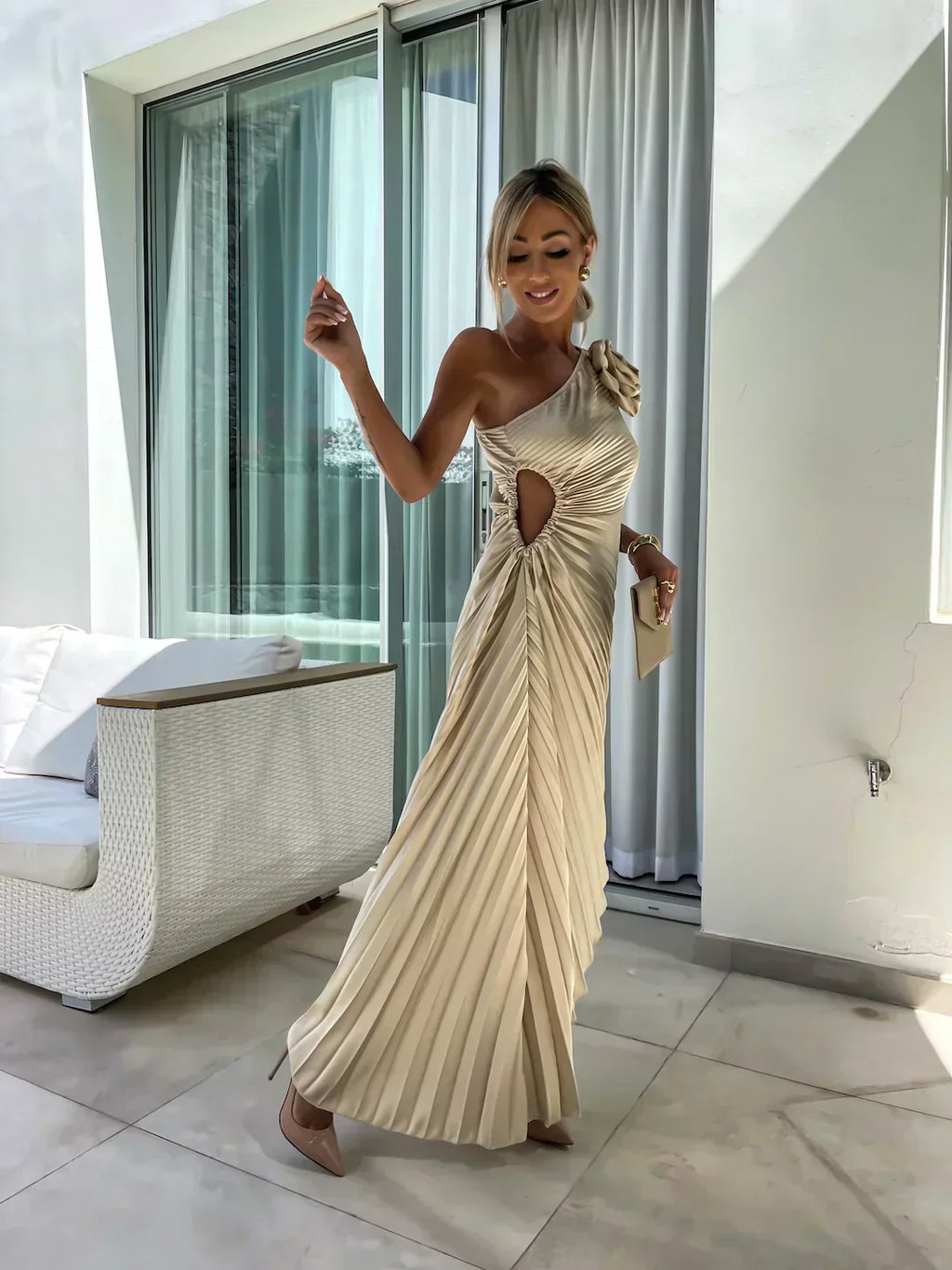 Women's Pleated Shoulder Dress - Elegant Casual or Formal Wear with Pleated Design